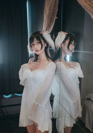 漂亮秘书的目的
