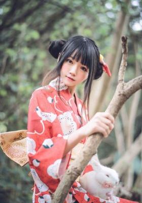 《能干的女秘书》电影