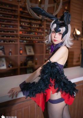 黑寡妇扮演者