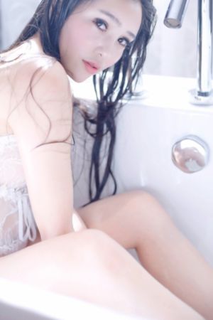 张靓颖