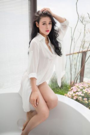 小林瞳