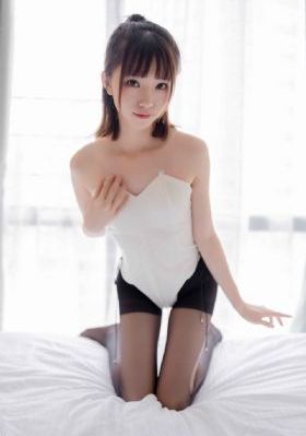 图书馆的她直到陨落第二集