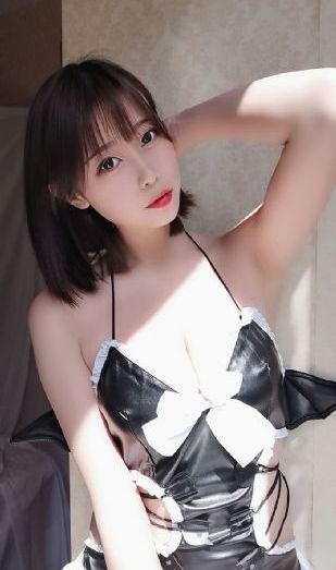 为什么老师在这里第一季第一集